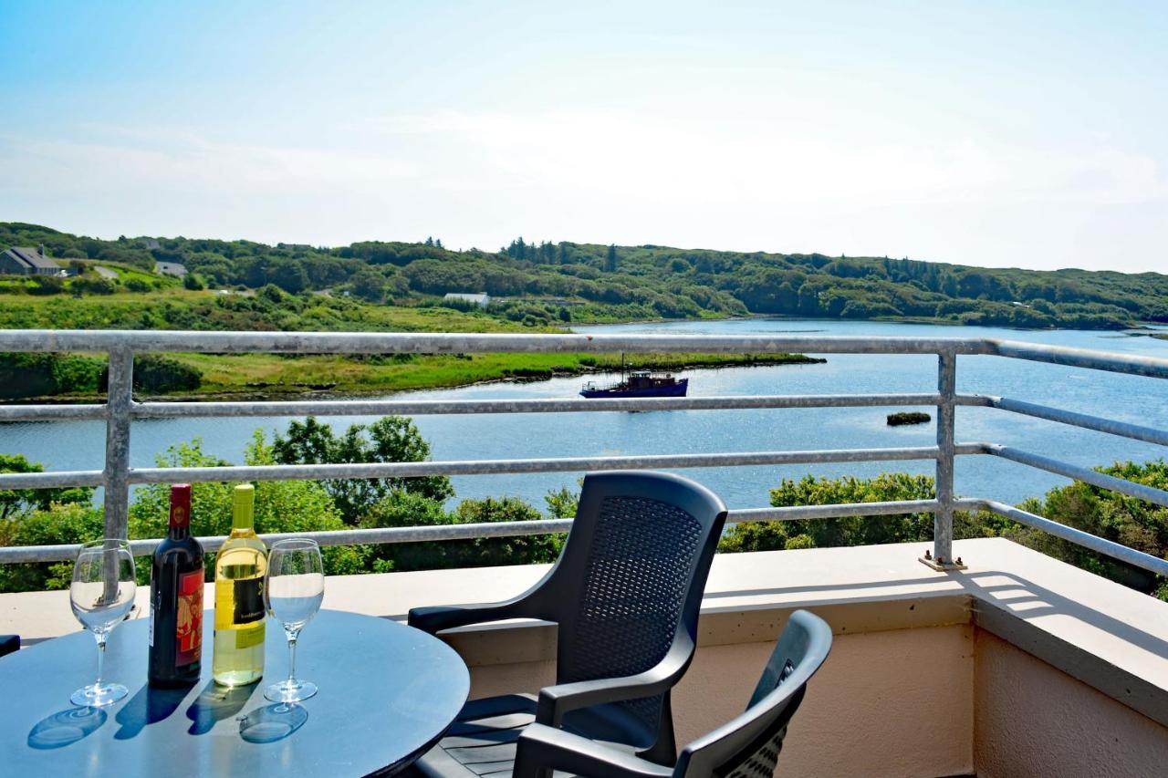 Clifden Seaview - Stunning Apartment Bagian luar foto